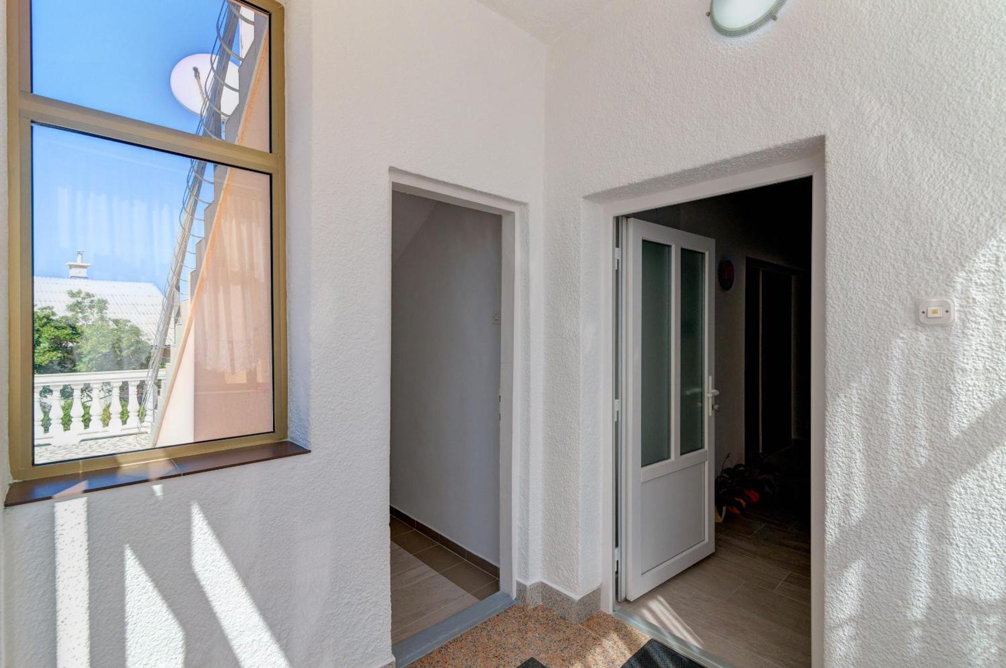 Apartman Erika Zengg Kültér fotó